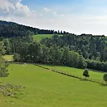 With Panoramic View And Every Convenience - Апартаменты