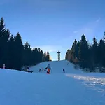With Panoramic View And Every Convenience - Апартаменты *