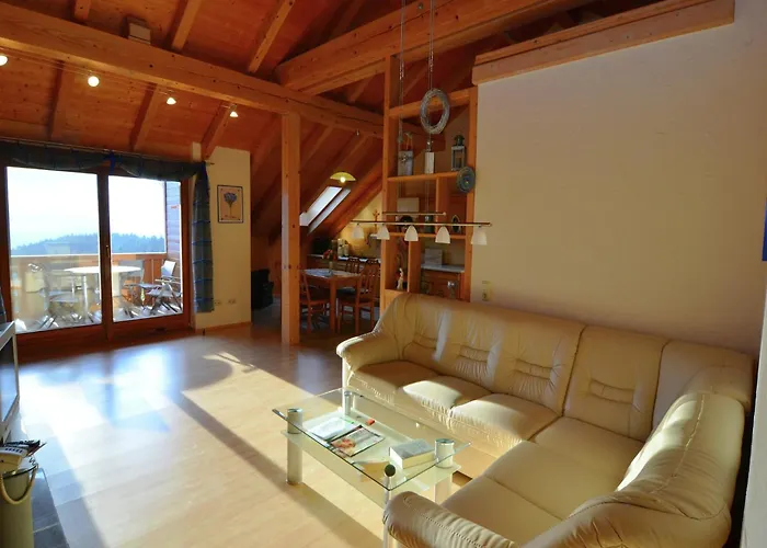 With Panoramic View And Every Convenience - شقة *