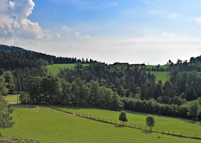 With Panoramic View And Every Convenience - شقة فالدكيرشن