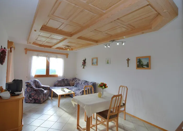 With Panoramic View And Every Convenience - ולדקירכן